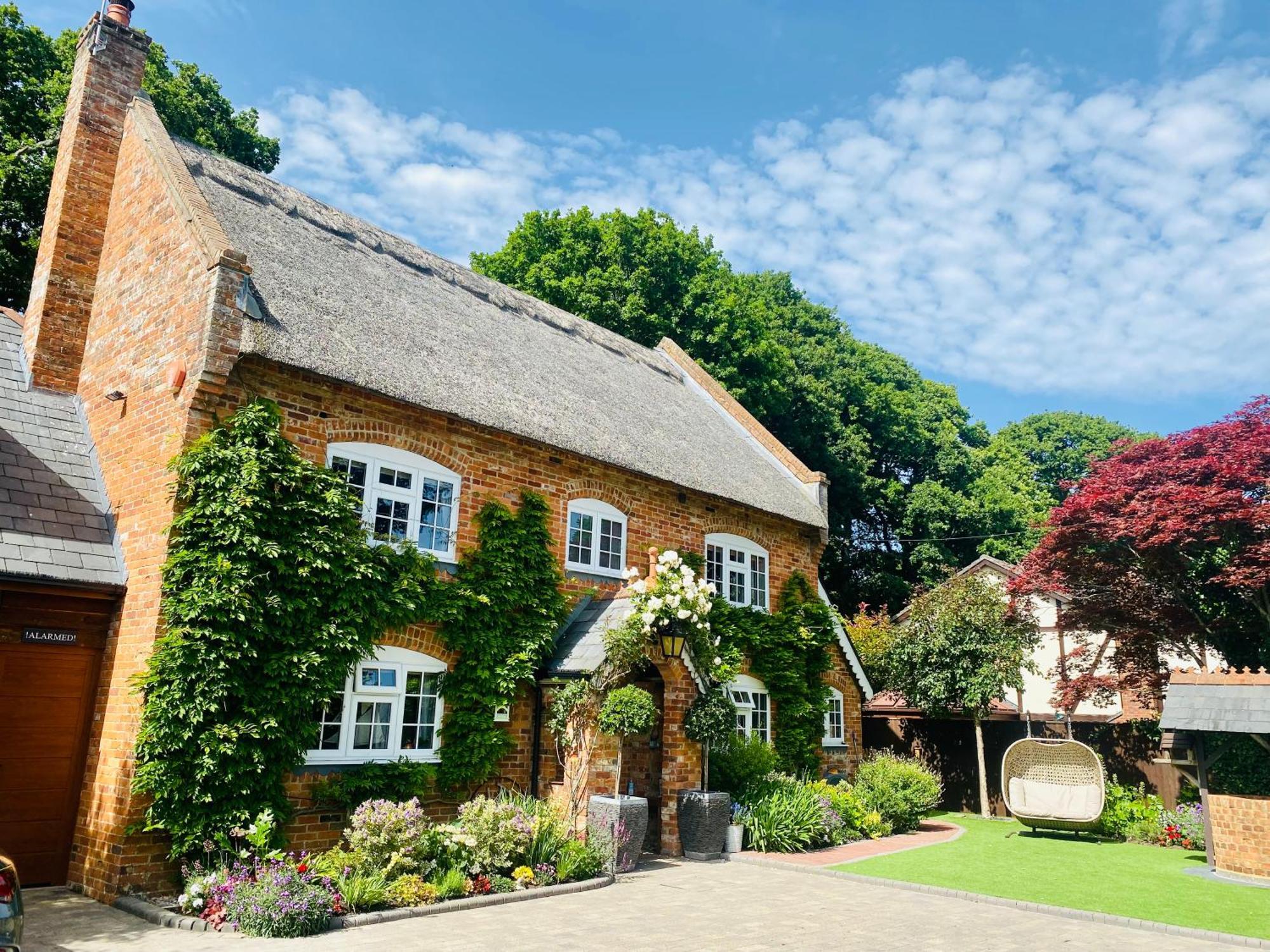 Little Woodside A Beautiful New Forest Self Contained Private Luxury Annexe ニュー・ミルトン エクステリア 写真