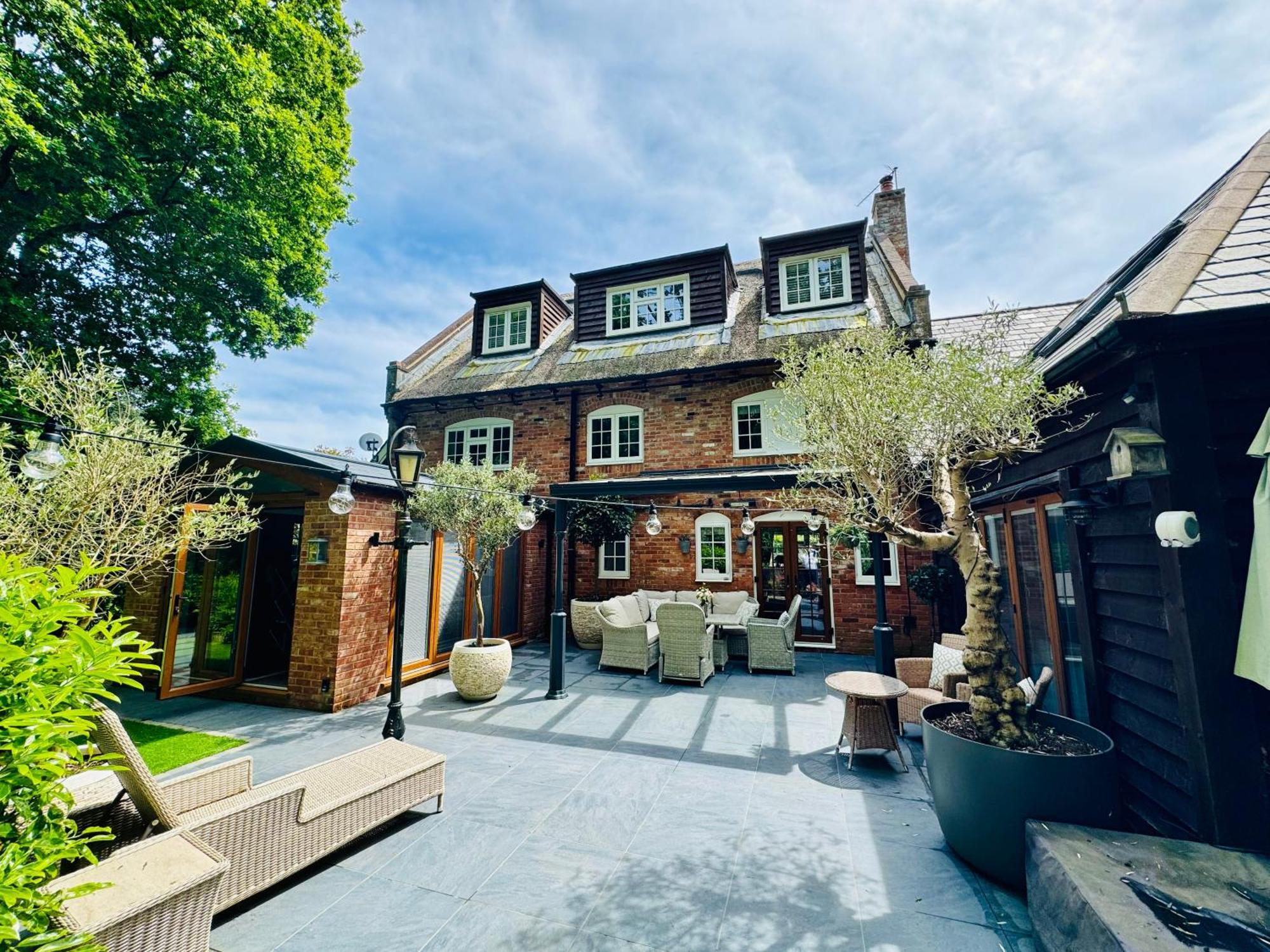 Little Woodside A Beautiful New Forest Self Contained Private Luxury Annexe ニュー・ミルトン エクステリア 写真
